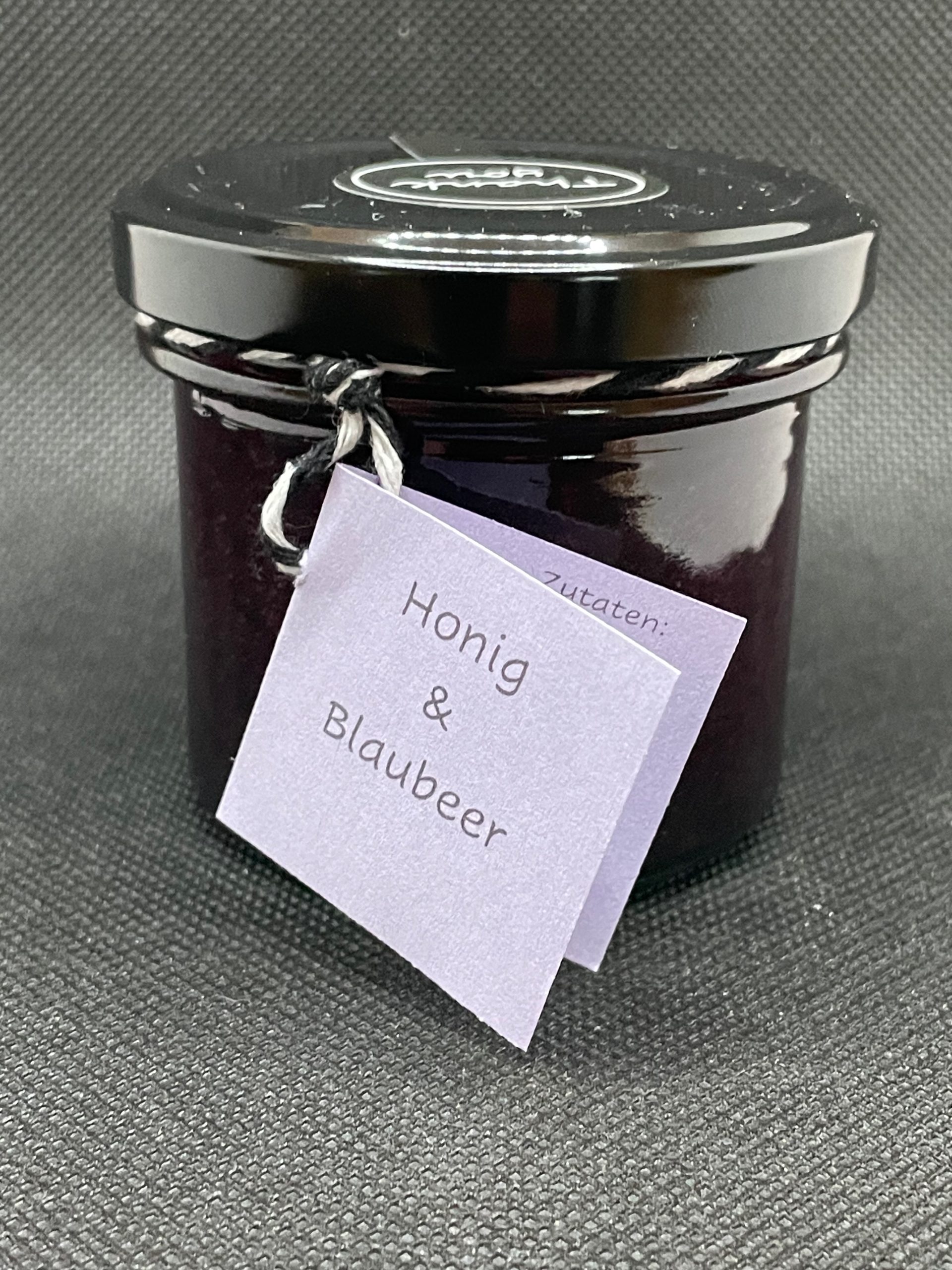 Honigzubereitung - Honig mit Blaubeeren